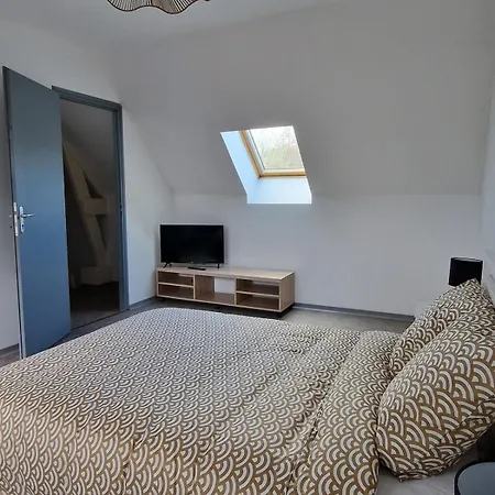 Maison 3 Avec Jardin- Jusqu'à 8 Voyageurs Appartamento Feignies