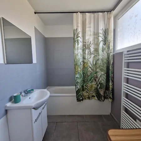 Apartment Maison 3 Avec Jardin- Jusqu'a 8 Voyageurs